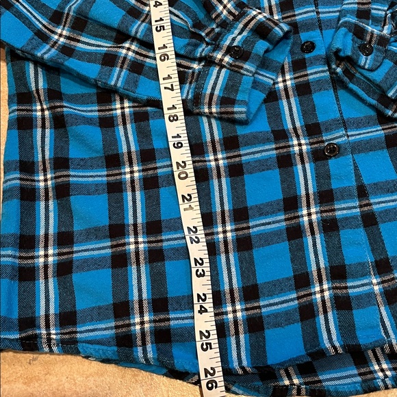 NFL Team Apparel Carolina Panthers Plaid Flannel Button-Down Shirt Women’s XL - Picture 6 of 8